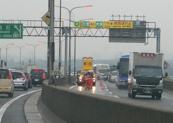 阪神高速 事故