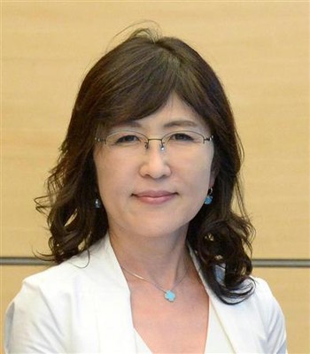 稲田氏